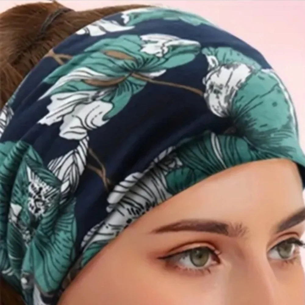 Floral Print Wide Headband in Navy & Green